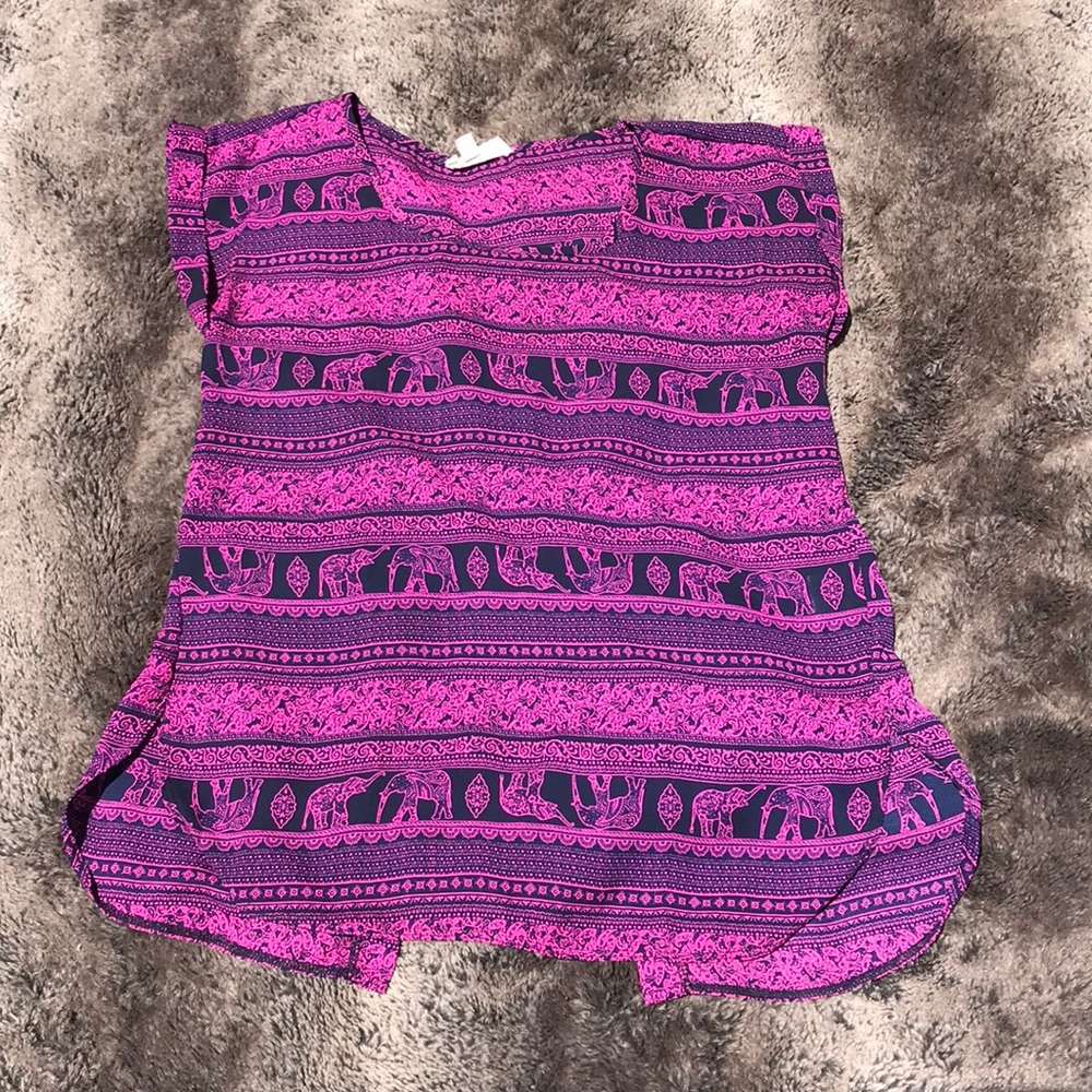 🩷SOLD🩷 Pink Rose Elephant Top